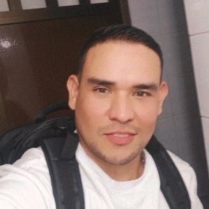 Meet your Posher, Jhon